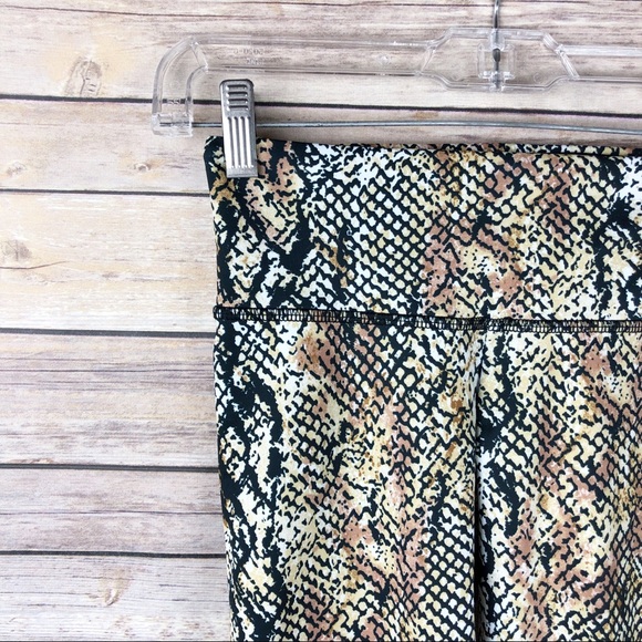 Flywheel | Snakeskin Print Workout Leggings Size S - Picture 2 of 7